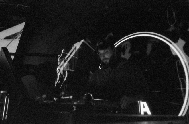 6 SHAKHTA RECORDS ft FROZEN DUBS, ETÁŽ SHAKHTA RECORDS ft FROZEN DUBS, ETÁŽ